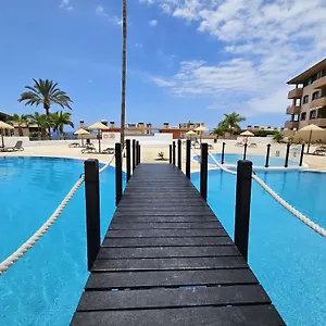 https://peaceful-paraiso.in-canary-islands.com